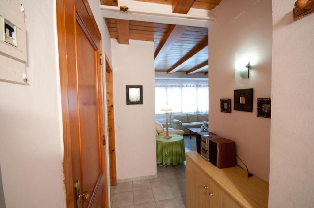 Apartamentos Siglo XXI - Ancla Сан-Фелиу-де-Гишольс Номер фото
